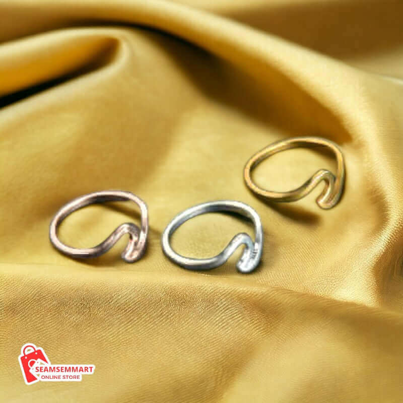 Creative Glossy Geometric Couple Ring