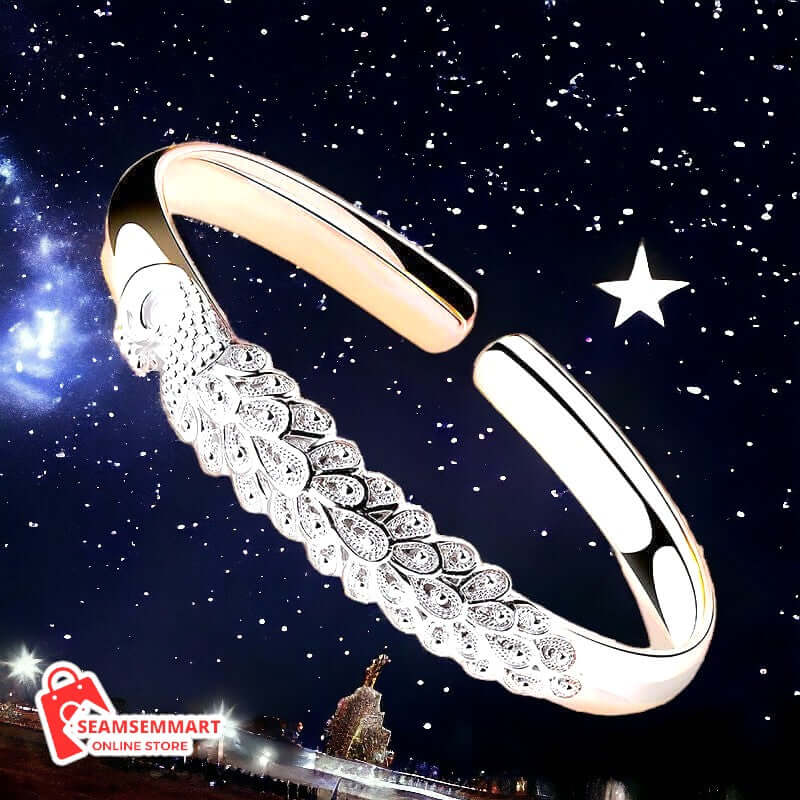 Fashionable Silver Plated Peacock Bracelet for Women