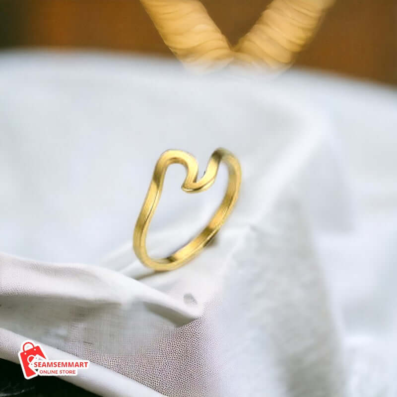 Creative Glossy Geometric Couple Ring