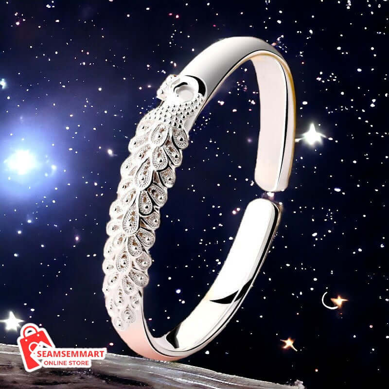 Fashionable Silver Plated Peacock Bracelet for Women